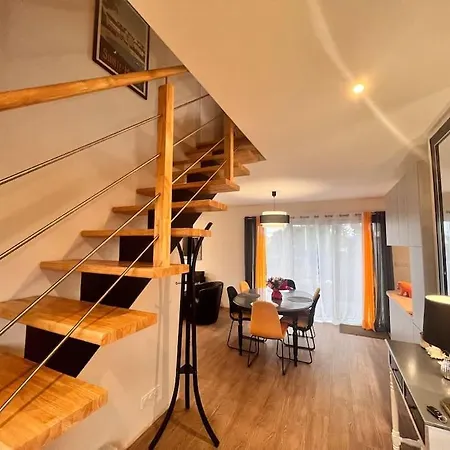 בית נופש Jolie Maison Contemporaine *