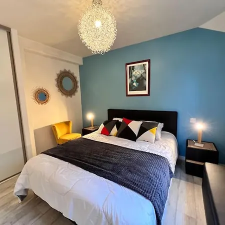 Jolie Maison Contemporaine * פואסננט